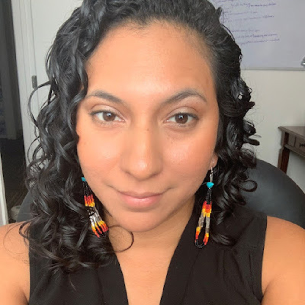 Meet your Posher, Daniela